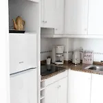 Charming With Sea View Апартаменти