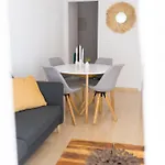 Lejlighed Charming With Sea View *