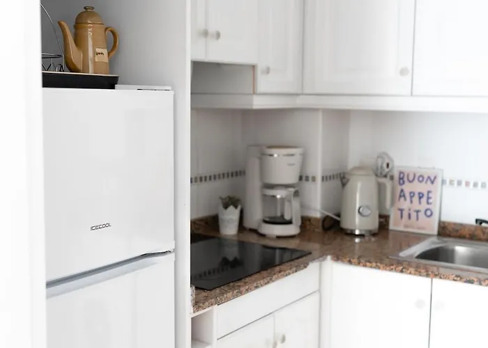 Charming With Sea View Lägenhet